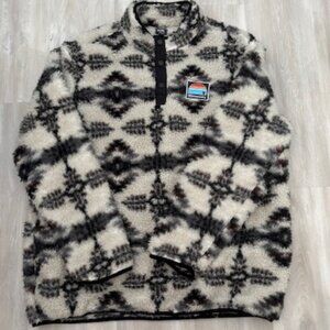 Home Free Minnesota Sherpa Pullover 1/4 Button Sweatshirt Large Patagonia Style